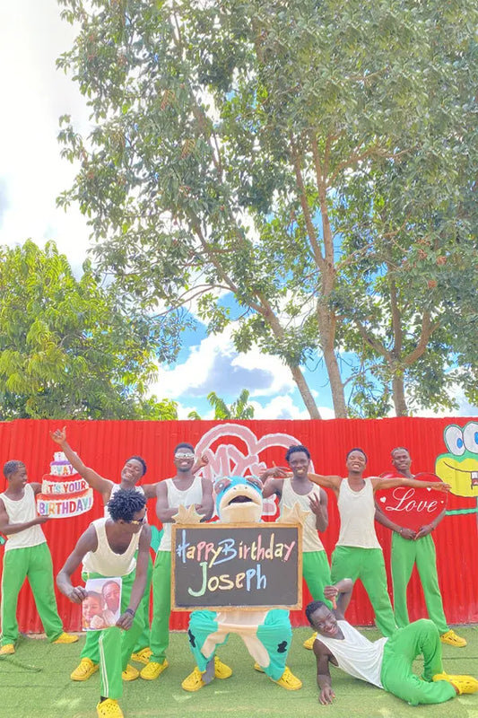 🎂 Birthday Greetings From Africa 🎂 BuzzUp